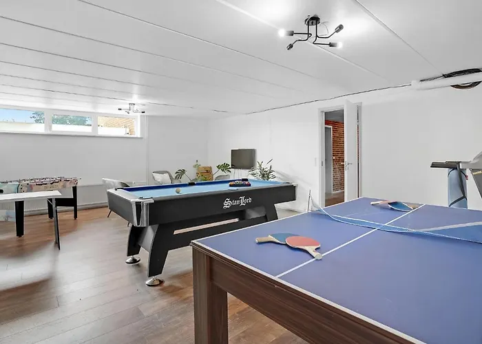 Feriehus Stunning In With Wifi Kruså